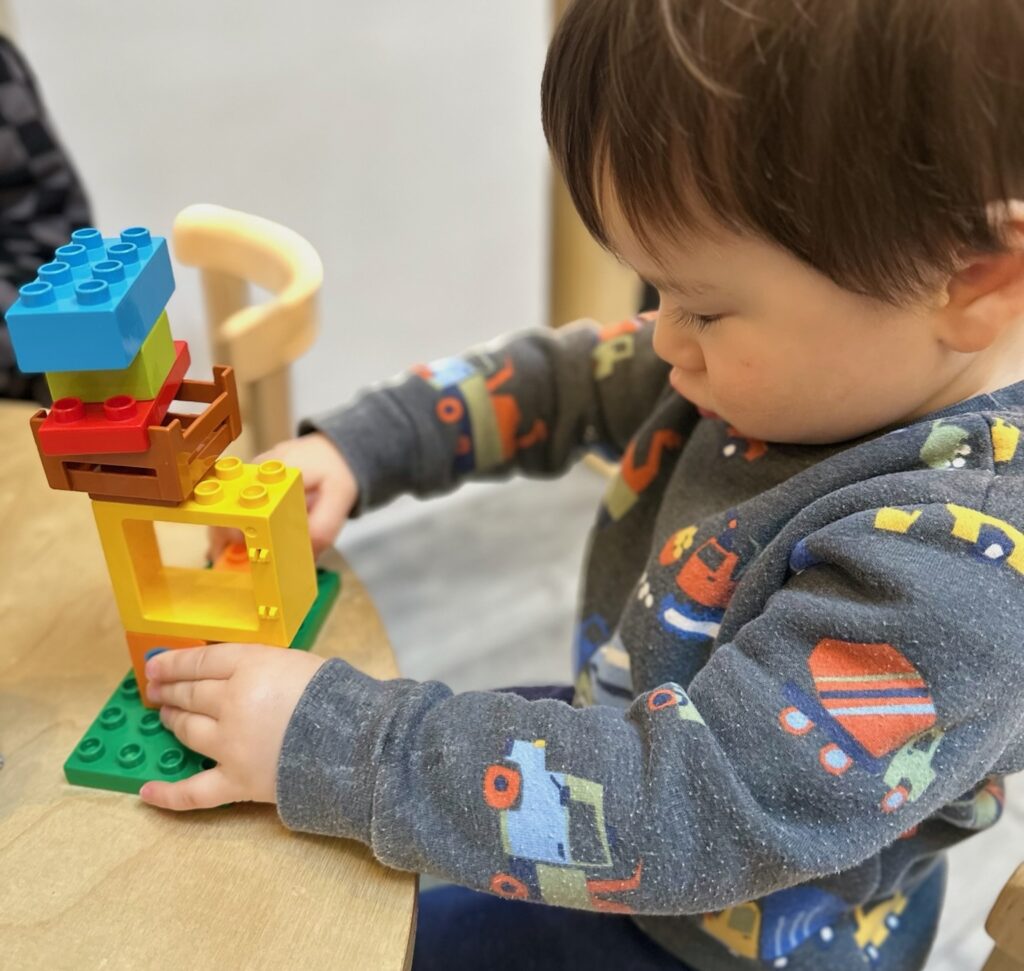 5 Brilliant Signs Your Toddler Is Ready for Preschool