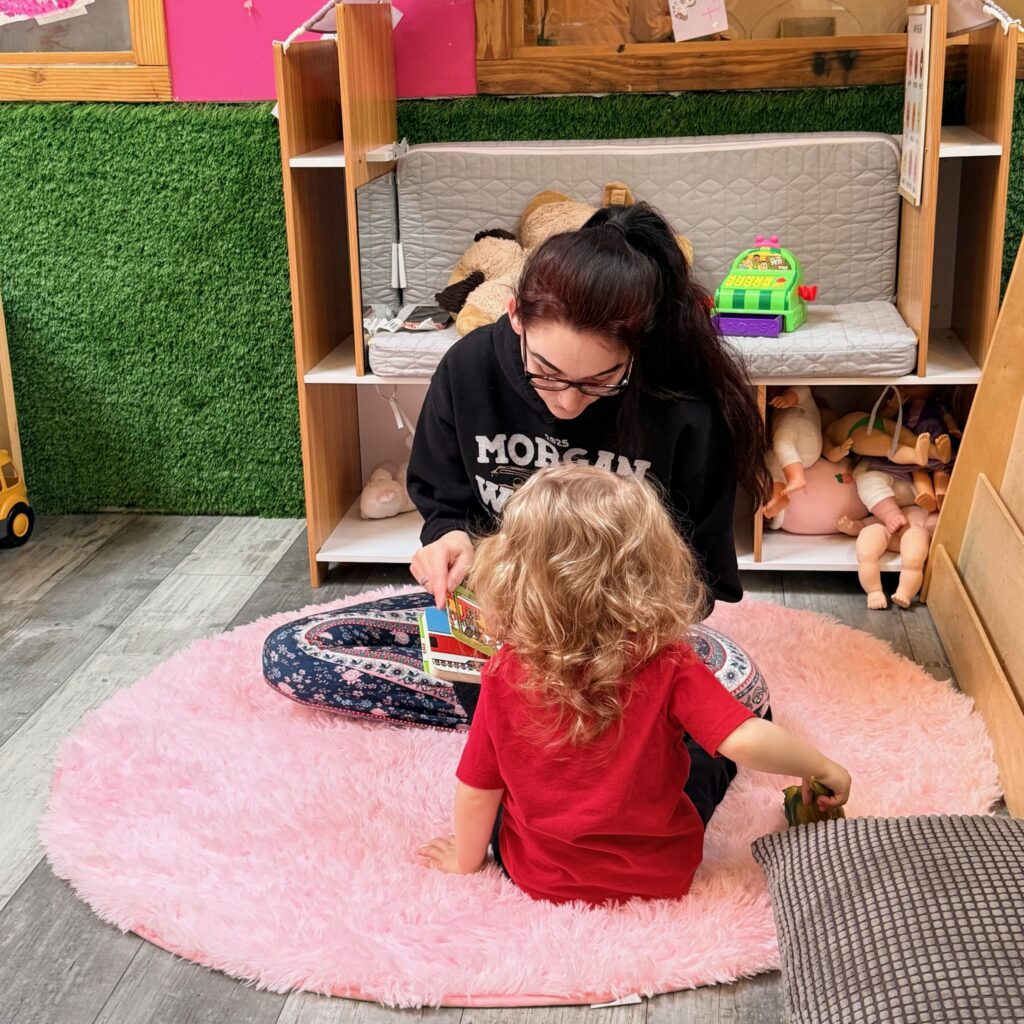 5 Proven Signs of Emotional Withdrawal in Young Children (And What to Do)